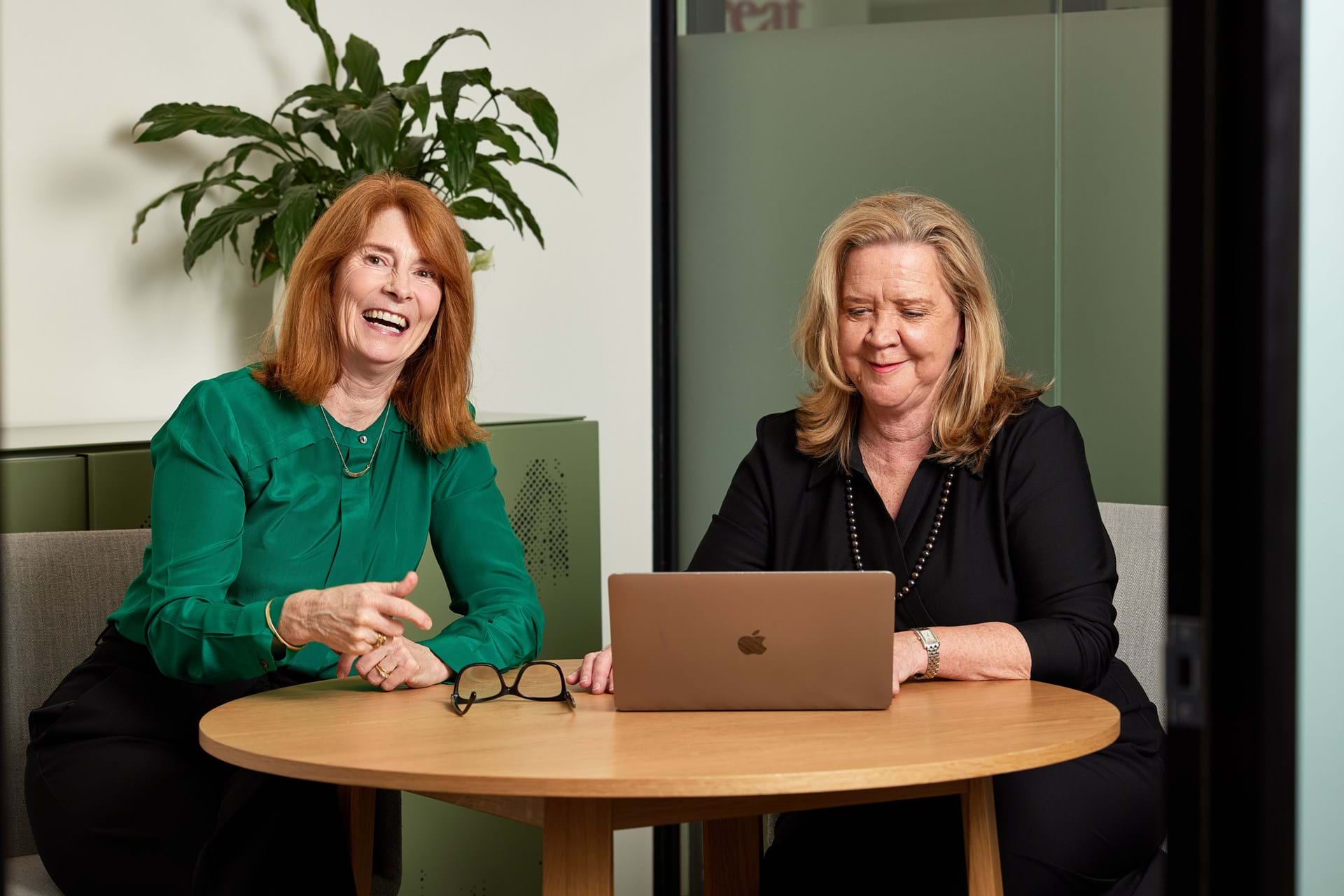 Recruiting Companies 'Take the Load Off Your Desk' When It Comes to Recruitment